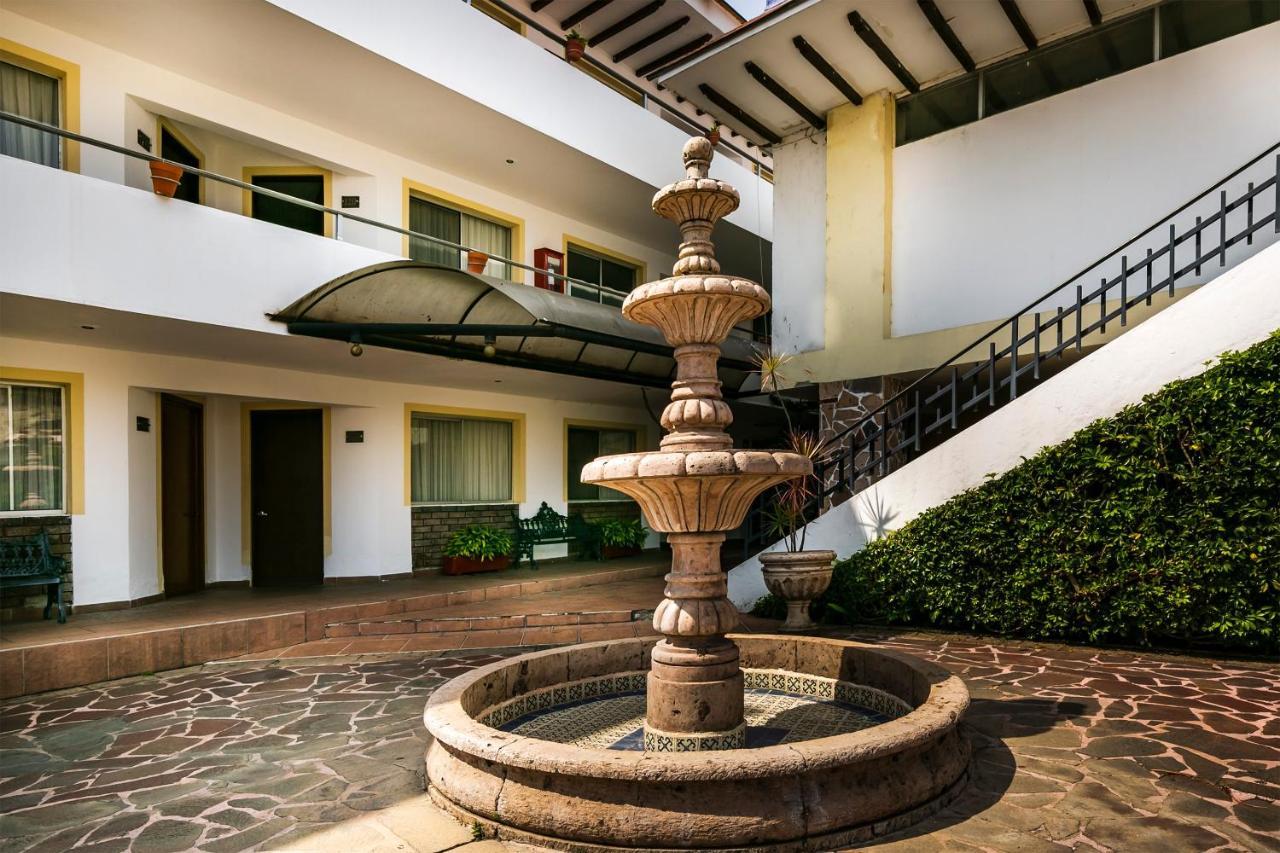 Capital O Continental Ii, Uruapan Hotel Uruapan  Exterior foto